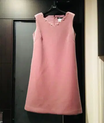 [택 포함 새상품] Rene 루네 원피스 핑크 벨로아 스캘럽 펄