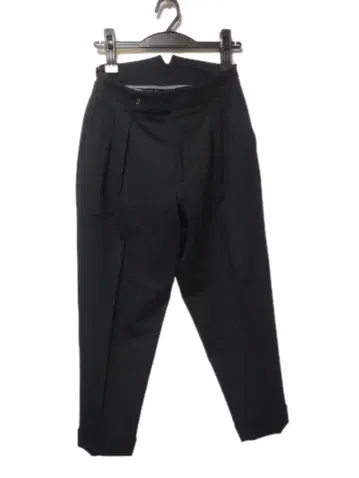 벨위치 스코치 테크노 울 2 플리츠 테이퍼드 크롭 팬츠