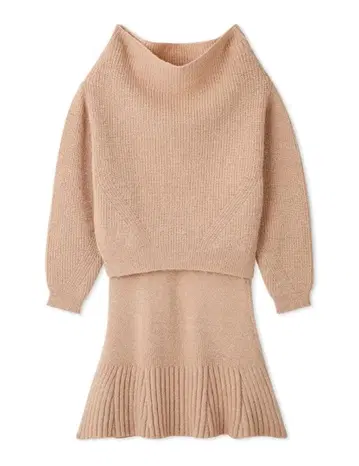 오프숄더 라메 니트 셋업 릴리 브라운