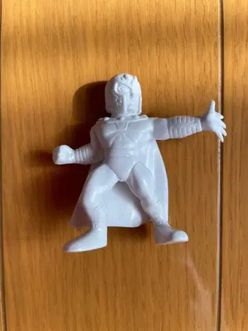 카바야 X-MEN 캔디 마그니토 지우개 피규어 화이트