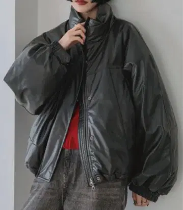 2025 신상 새상품 ] 로리즈팜 가죽 몬스터 숏코트