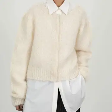 GRANDMA CARDIGAN amomento