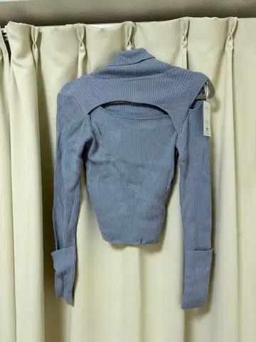 택 포함 미사용 새상품 머큐리 듀오 니트