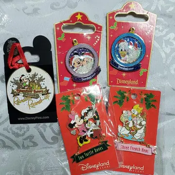 DLR 크리스마스 핀 배지 5세트