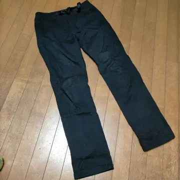 GRAM 그라미치 블랙 팬츠 M 사이즈