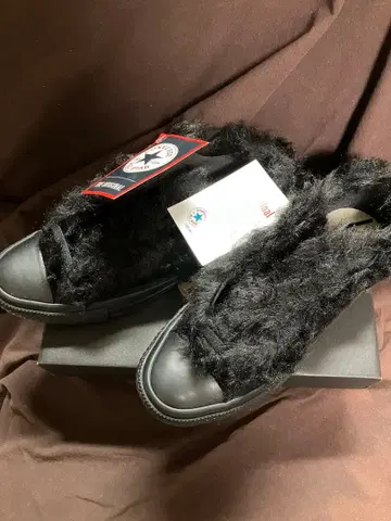 새상품 CONVERSE ALLSTAR FURRY OX 컨버스 24cm