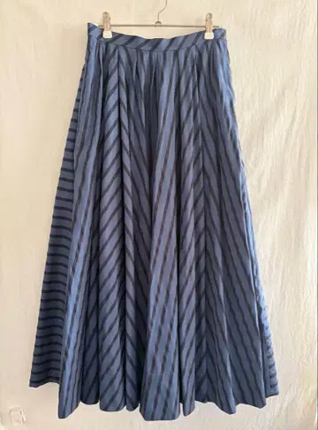 l'heritage martinique 빈티지풍 서큘러 스커트