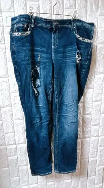 ZCO JEANS 스트레이트 데님 사이즈 20 데미지 데님