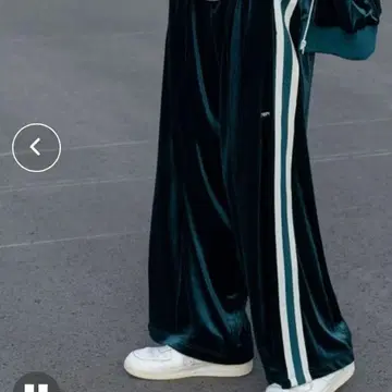 [ 인기 ] Perushu 페르슈 센터 시임 벨로아 스트레이트 트랙 팬츠