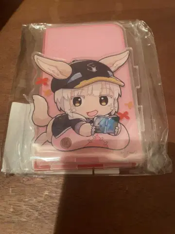 나나치 아크릴 북엔드