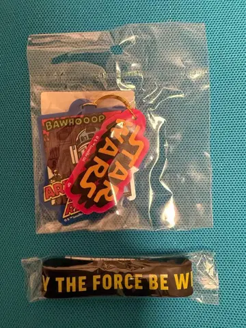 STAR WARS 키링과 러버 밴드 세트