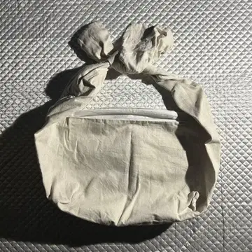 25SS 오마르 아프리디 숄더백