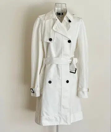 조셉 화이트 더블 브레스트 트렌치코트 총 안감