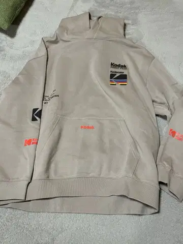 Kodak 후드 부착 후드티 베이지