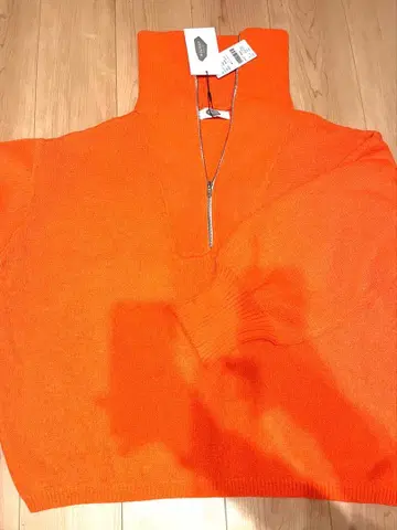 택 포함 새상품 오렌지 하프 지퍼 니트 프리 사이즈