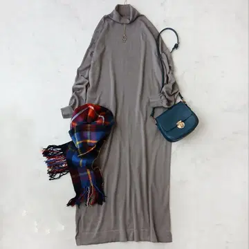 새상품급 카구레 고급 실크 울 니트 원피스 터틀 그레이지 F