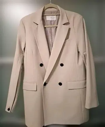 A + Tokyo 비 오버 자켓 아이보리 그레이지