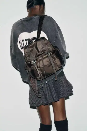 ZARA 백팩