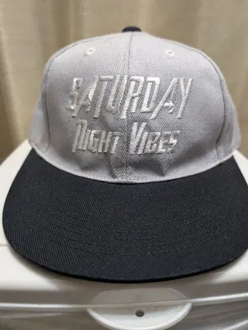 SATURDAY Night Vibes 야구 모자
