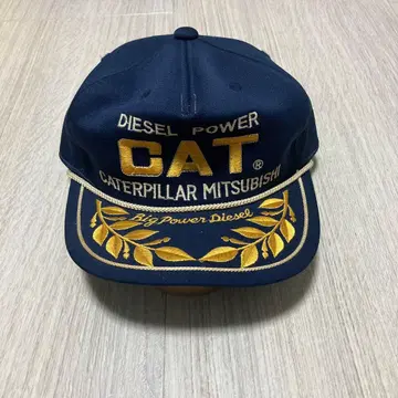 CAT 캡 네이비 자수