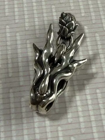 실버 925 드래곤 손톱 펜던트형 귀걸이