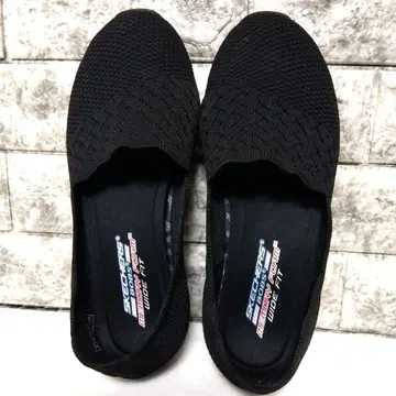 스케쳐스 메모리폼 와이드핏 슬립온 블랙 25cm