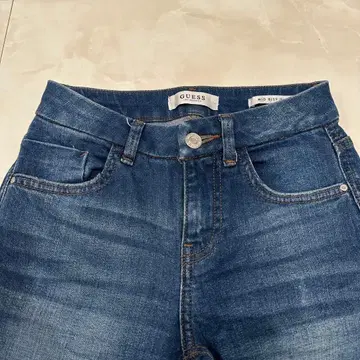 GUESS 데님 청바지 게스 크롭