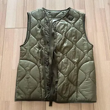 퀼팅 베스트 올리브 프릭스스토어