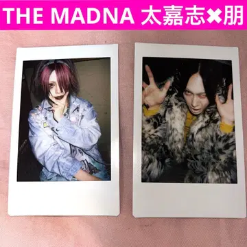 THE MADNA 타카시 토모 폴라로이드