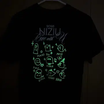 S NiziU Live with U 2025 OFFICIAL GOODS