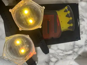 BIGBANG 응원봉 왕관 디자인