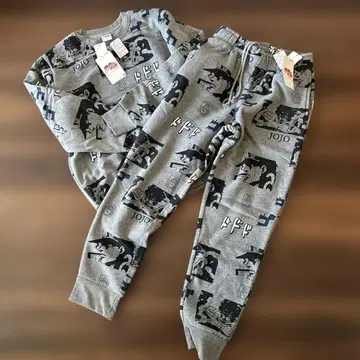 미사용 새상품 죠죠의 기묘한 모험 쿠죠 죠타로 트레이닝복&팬츠 세트