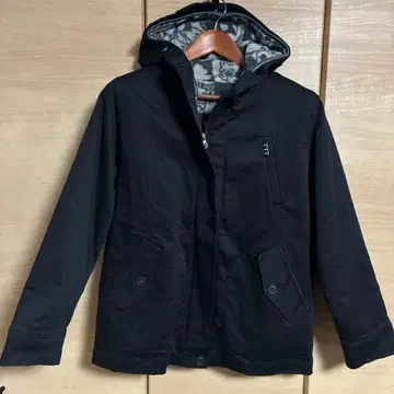 KUNIOCOLLECTION 블랙 후드 부착 모즈 코트 M