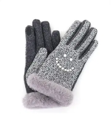 [ 새상품 ] 노스몰 SMILEY/ 펄 자수 퍼 트위드 그로브 장갑