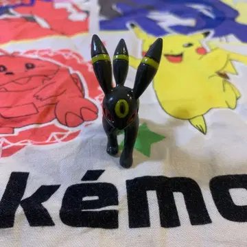 블래키 포켓몬 피규어