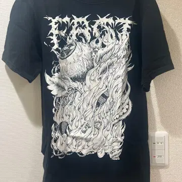 FACT T셔츠 S 사이즈