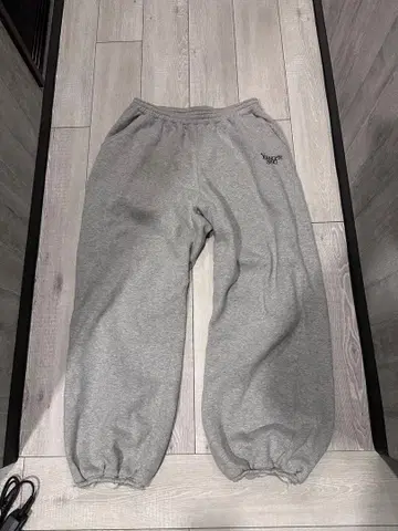 그레이 younger song 스웨트 팬츠