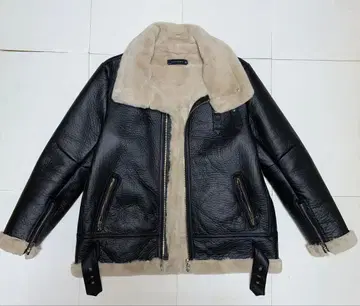 새상품 ZARA 무스탕 자켓 블랙