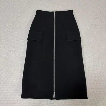미사용 에스트네이션 블랙 지퍼 타이틀 롱 스커트