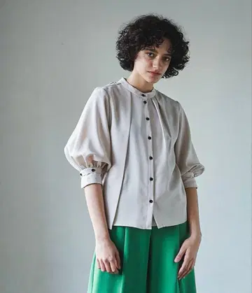 UNITED TOKYO 3way 드레이프 블라우스