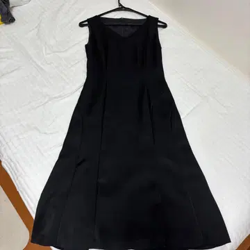 블랙 슬리브리스 원피스 ANAYI 포멀용