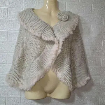 [ axes femme ] 베이지 그레이 프릴 니트 숄