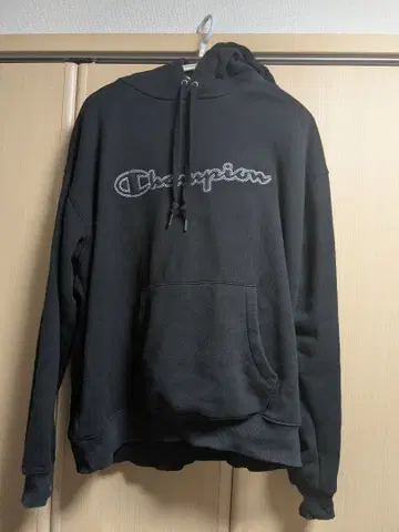 Champion 블랙 헤비웨이트 후드티