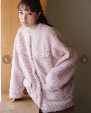 다즐린 보아 프렌치불 점퍼 핑크