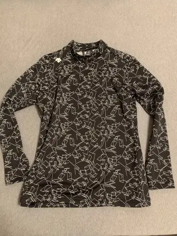 데상트 속기모 골프 언더셔츠