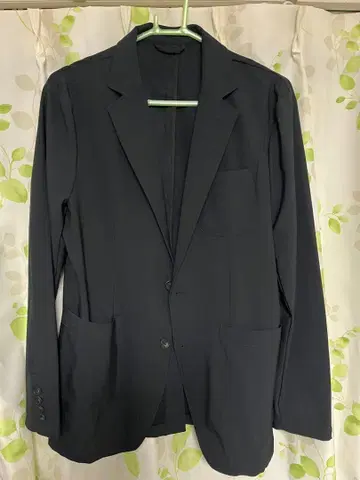 네이비 테일러드 자켓과 슬랙스 세트