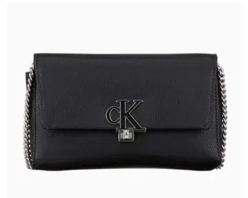 cK 블랙 숄더백 체인 스트랩
