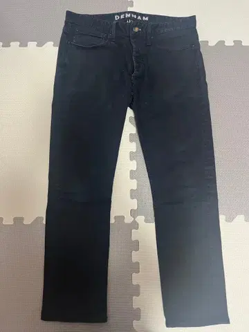 DENHAM 블랙 스키니 데님