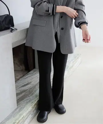 슬로브 이에나 워셔블 스무스 니트 팬츠