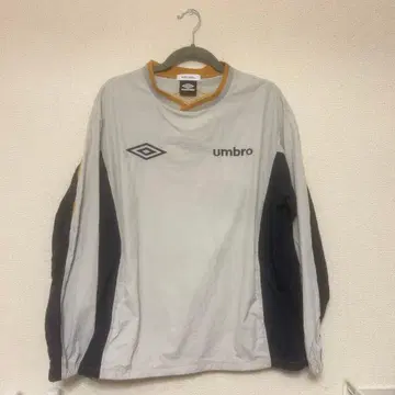 [ 새상품 ] [ UMBRO ] 별주 나일론 풀오버